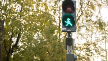 Potrącenie na Szosie Kisielińskiej. Seniorka w szpitalu